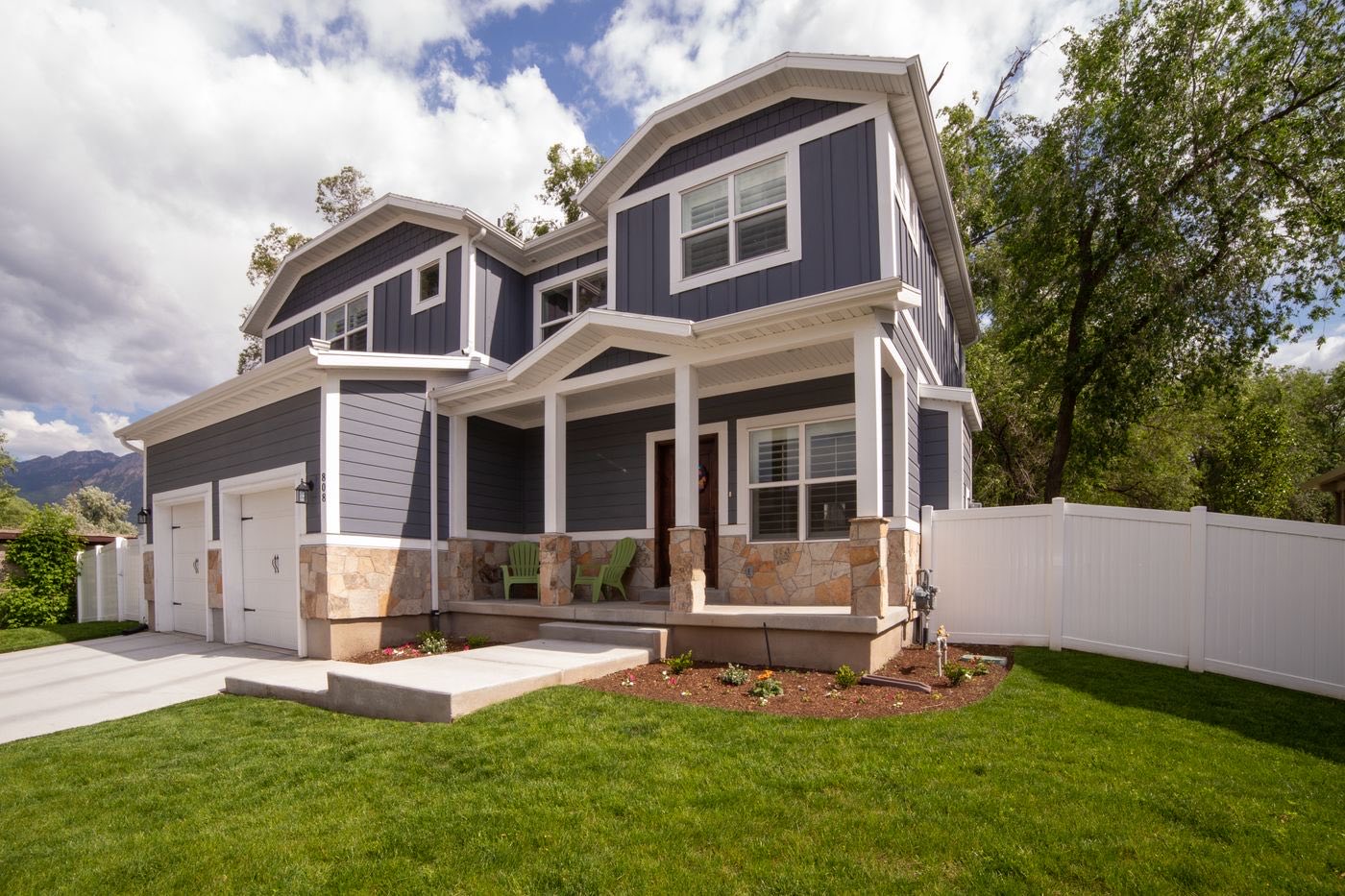 Two-storey siding and trim in a fresh exterior colour